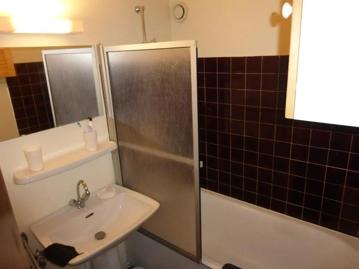 Jausiers Village A 28 Apartment